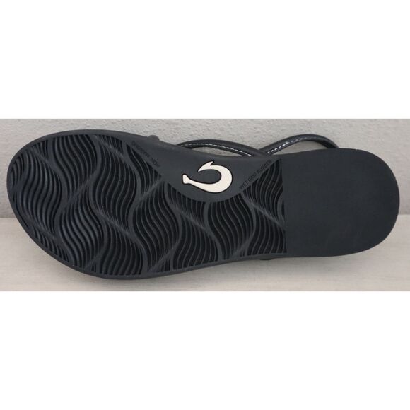 OluKai 20515-4040 Women's Sz 8W Black Leather Tiare Strappy Slip-On Sandals - Picture 3 of 16